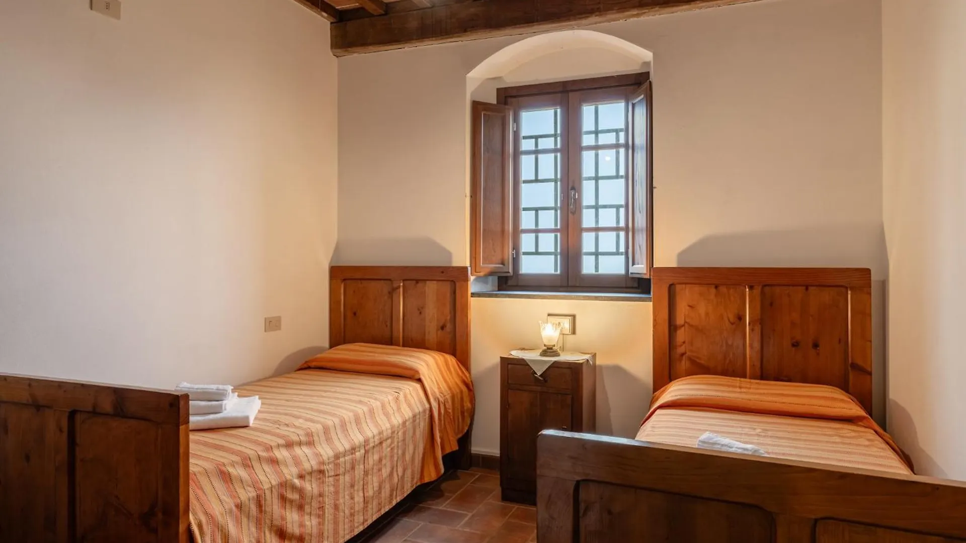 Agriturismo Fadanelli - La Cantina Lamporecchio Séjour à la ferme